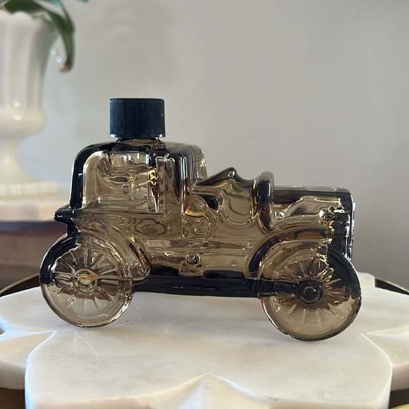 Vintage Avon Reo Depot Wagon After Shave Dark Glass Decanter 1970’s Roadster Car - Picture 6 of 12